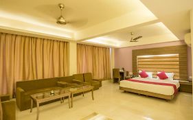 Palette Hotel Nisarga By Checkin, Bhopal